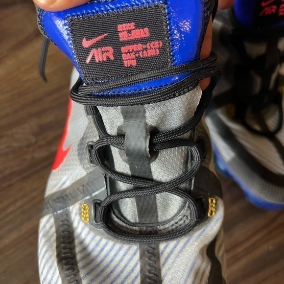 NIKE AIR VAPORMAX GS SIZE 8 Black/blue  AQ2465-016 - Picture 6 of 11